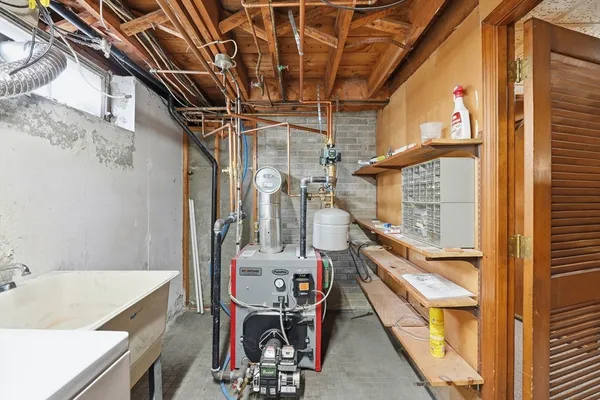 $3,200 | 113 North Street, Shrewsbury, MA 01545