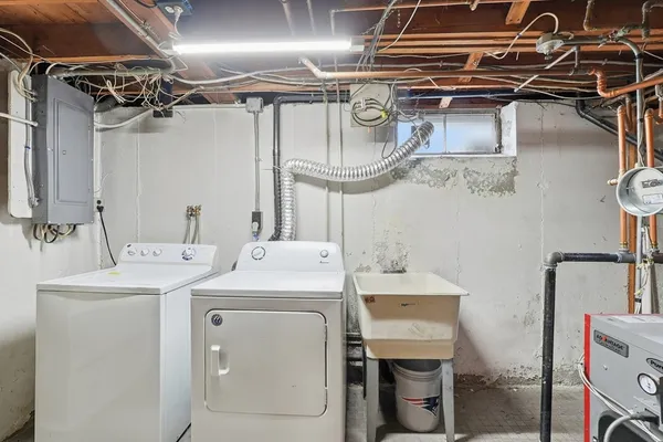 $3,200 | 113 North Street, Shrewsbury, MA 01545