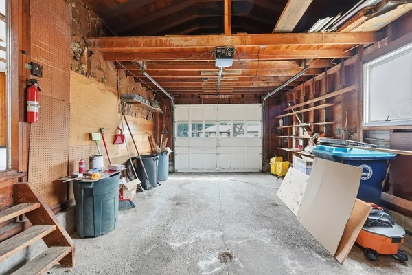 $3,200 | 113 North Street, Shrewsbury, MA 01545