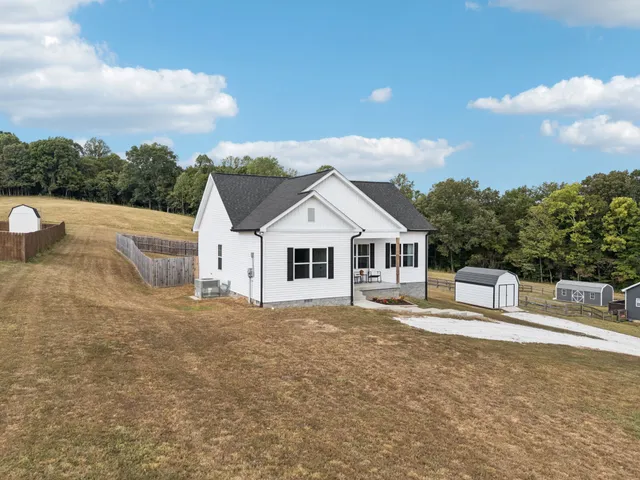 a view of a house with outdoor space