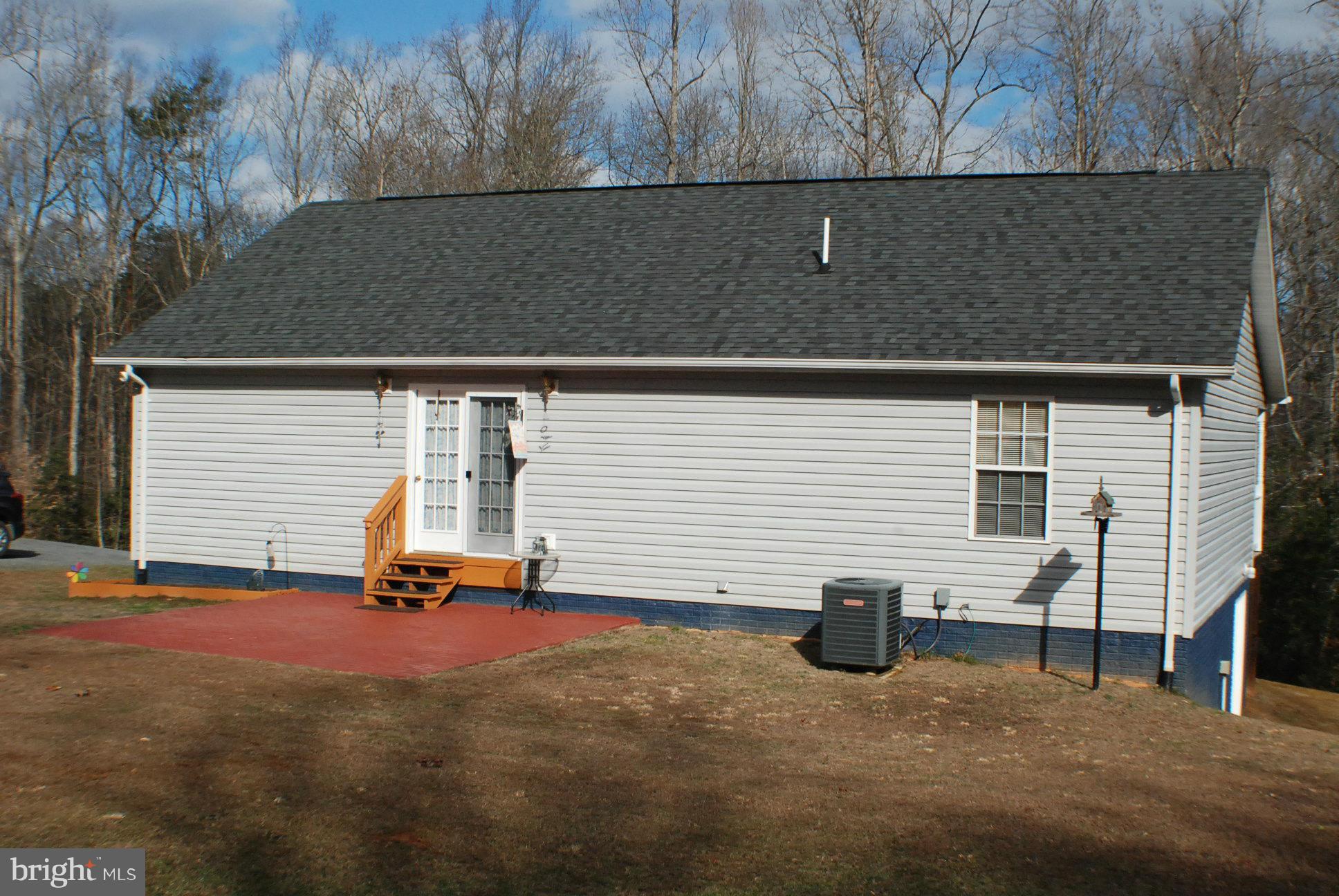14048 June Roses Lane Sumerduck, VA 22742 - Photo 2 of 30 Exterior (Rear)