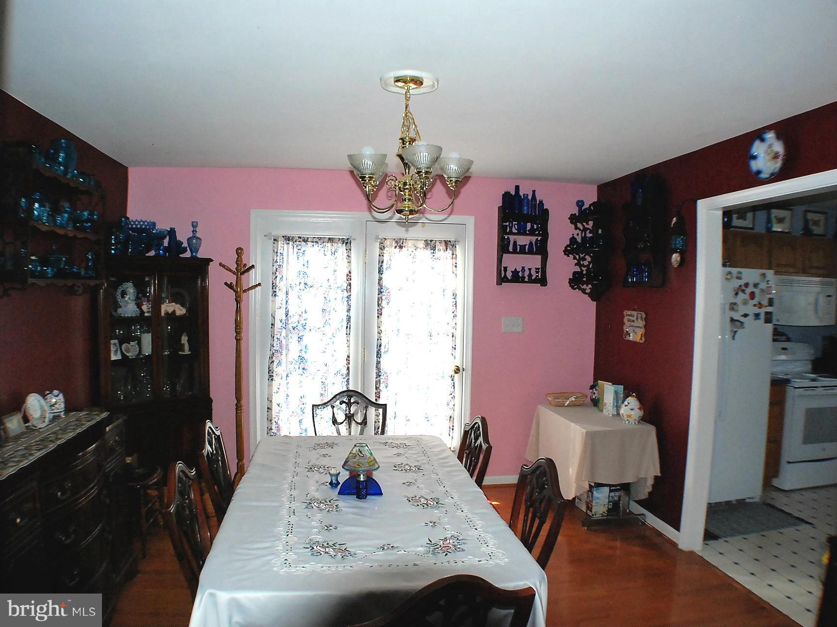 14048 June Roses Lane Sumerduck, VA 22742 - Photo 3 of 30 Dining Room