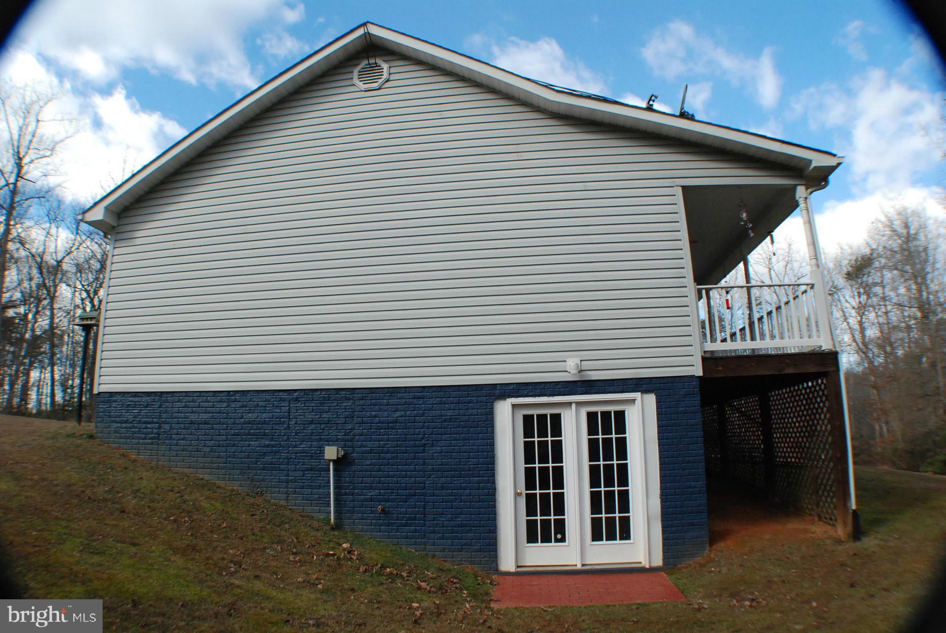 14048 June Roses Lane Sumerduck, VA 22742 - Photo 24 of 30 Ext Side 2