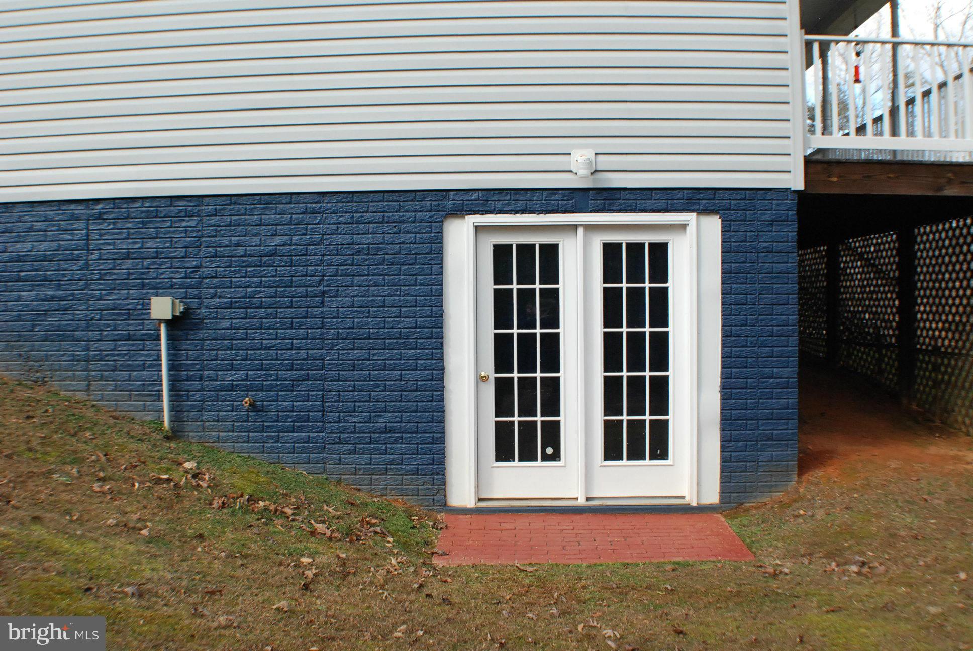 14048 June Roses Lane Sumerduck, VA 22742 - Photo 25 of 30 Basement Walk in Door