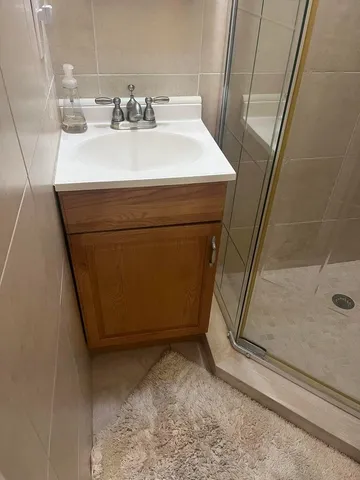 $2,500 | 1720 Northwest 20th Avenue, Unit 104, Delray Beach, FL 33445