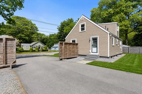 $749,000 | 149 Oak Street, Natick, MA 01760