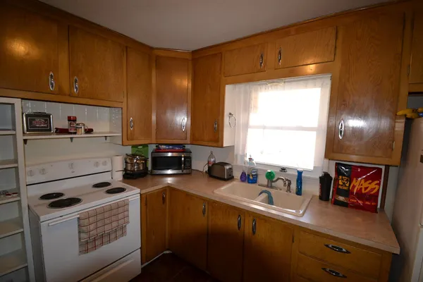 $110,000 | 3418 West 16th Street North, Wichita, KS 67203