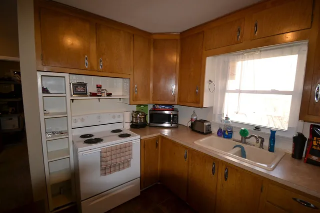 $110,000 | 3418 West 16th Street North, Wichita, KS 67203