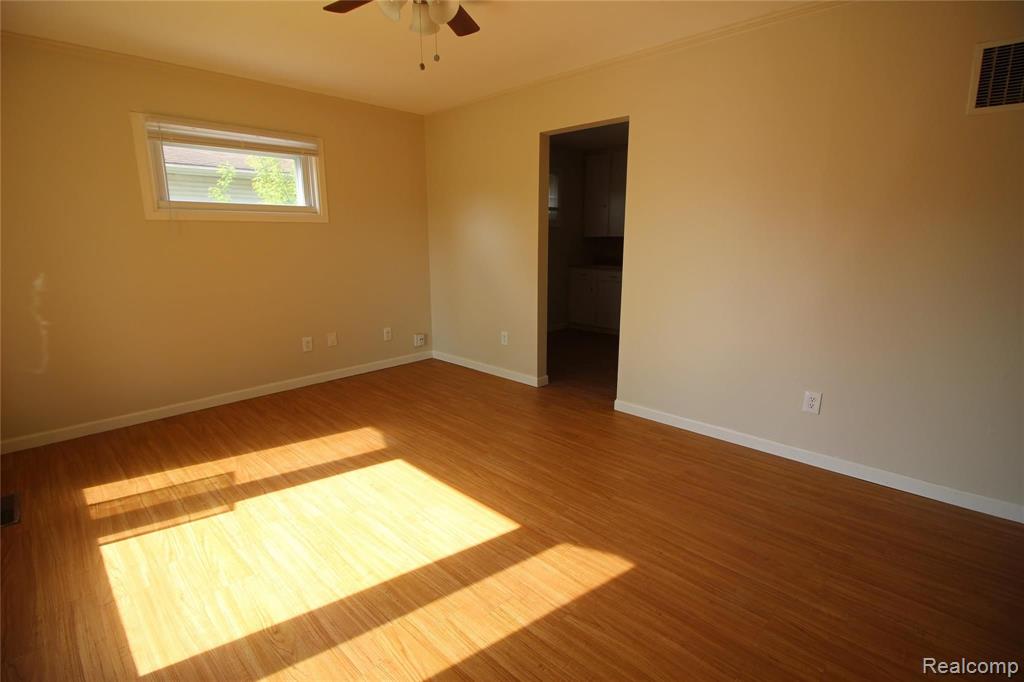 6320 Central Street Romulus, MI 48174 - Photo 5 of 15
