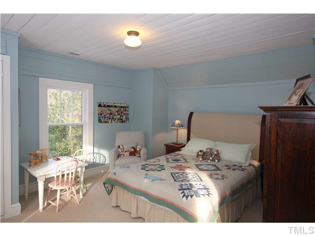 4371 Russell Road Graham, NC 27253 - Photo 12 of 25 Gallery Image 12