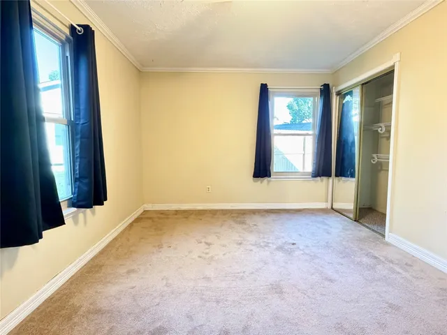 $275,000 | 459 Village Creek Drive, Houston, TX 77598