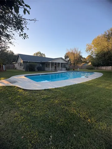 $275,000 | 459 Village Creek Drive, Houston, TX 77598