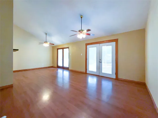 $275,000 | 459 Village Creek Drive, Houston, TX 77598