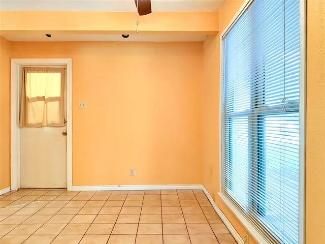 $275,000 | 459 Village Creek Drive, Houston, TX 77598