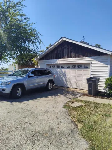 $2,800 | 15079 Songbird Lane, Haslet, TX 76052