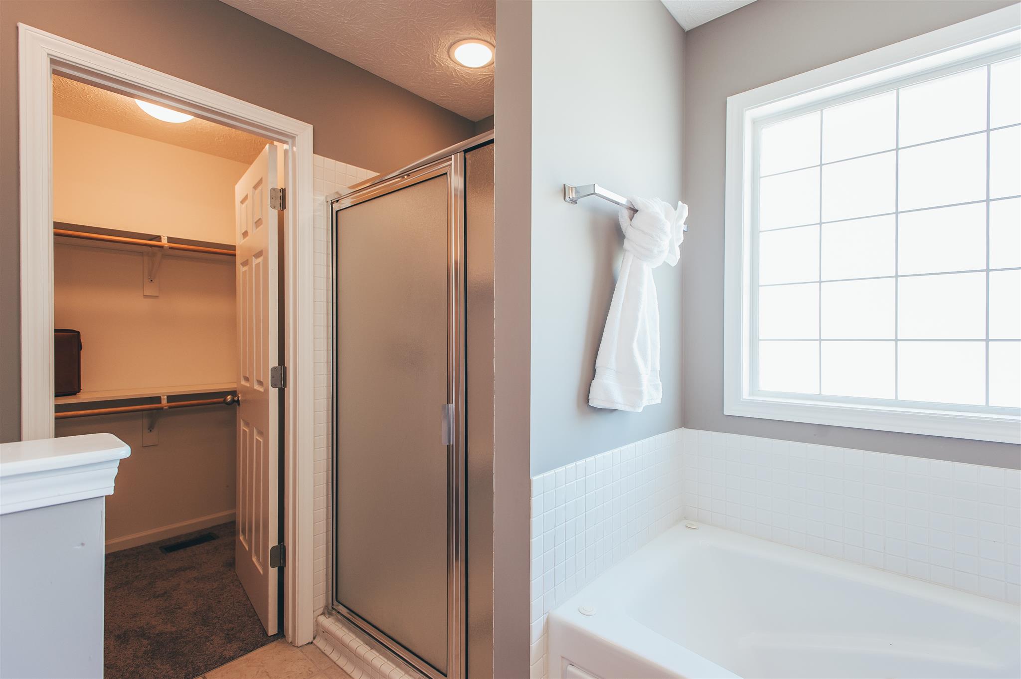 407 Arabian Lane Springfield, TN 37172 - Photo 21 of 26 Tile floor & tile shower