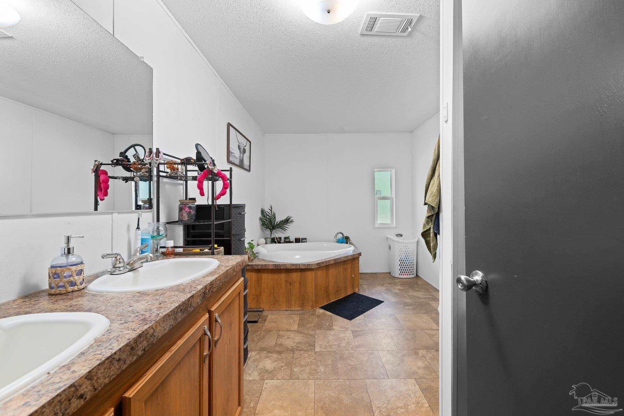 2142 Pleasant Grove Road Milton, FL 32570 - Photo 18 of 42 Gallery Image 18