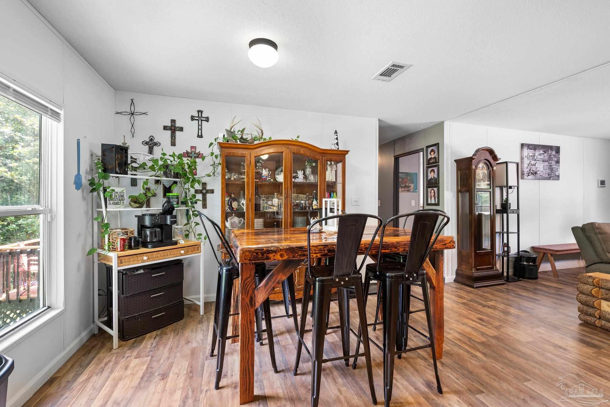 2142 Pleasant Grove Road Milton, FL 32570 - Photo 4 of 42 Gallery Image 4