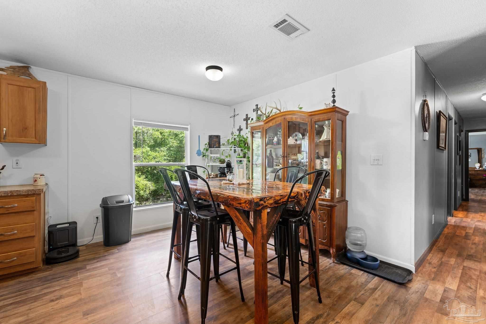 2142 Pleasant Grove Road Milton, FL 32570 - Photo 5 of 42 Gallery Image 5