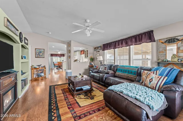 $1,600 | 2501 West Wickenburg Way, Unit 181, Wickenburg, AZ 85390