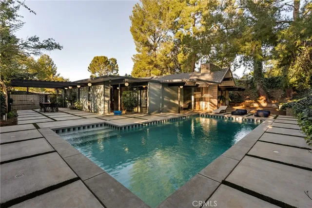 $1,650,000 | 17136 Nanette Street, Granada Hills, CA 91344