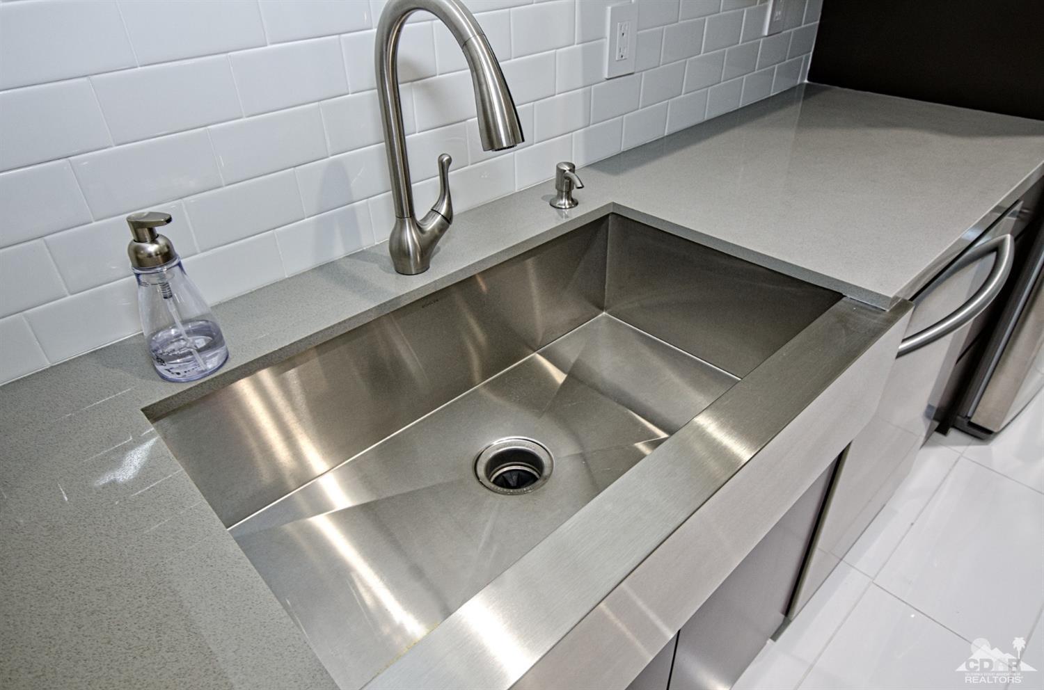 125 Lakeshore Drive Rancho Mirage, CA 92270 - Photo 31 of 79 a close view of tap