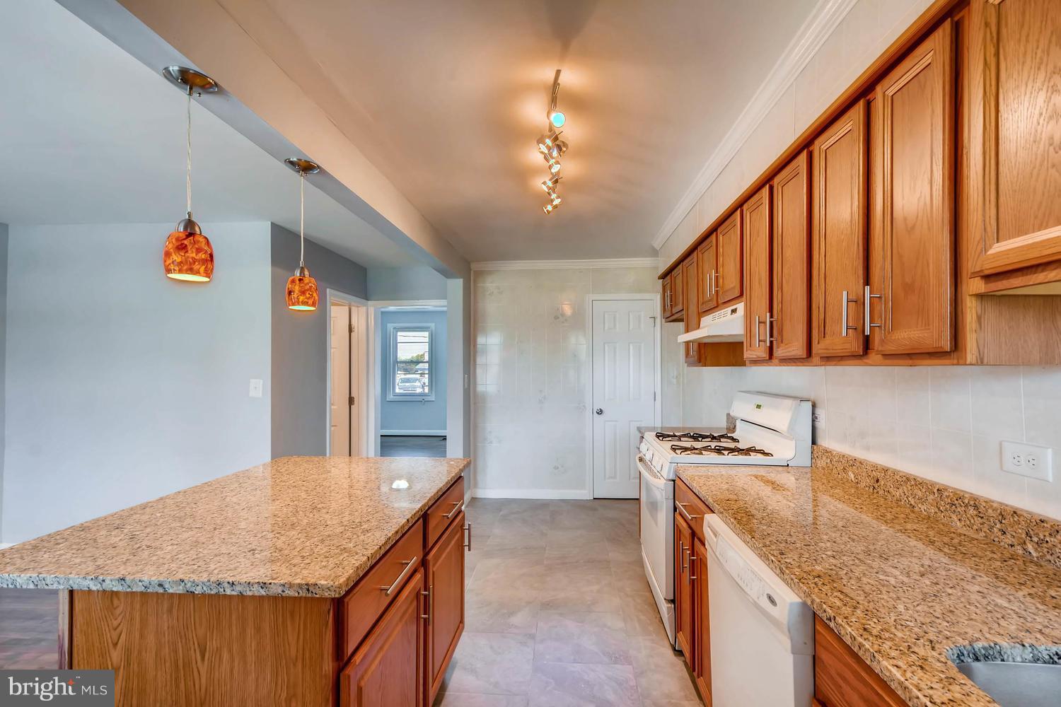 2938 Sollers Point Road Baltimore, MD 21222 - Photo 8 of 30 Kitchen