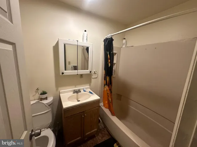 $89,900 | 1005 North 19th Street, Harrisburg, PA 17103