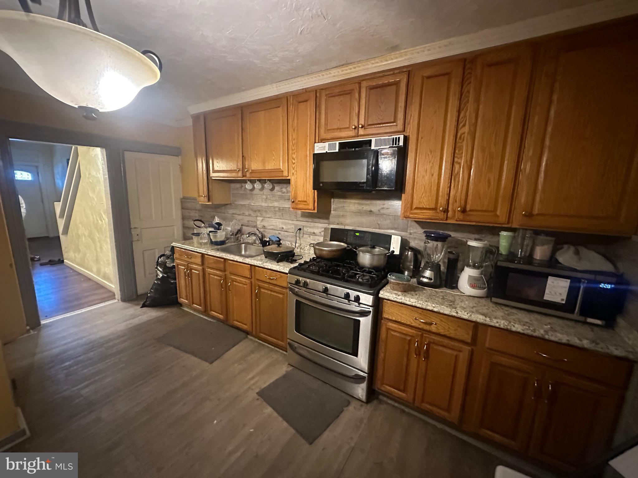 1005 North 19th Street Harrisburg, PA 17103 - Photo 6 of 13