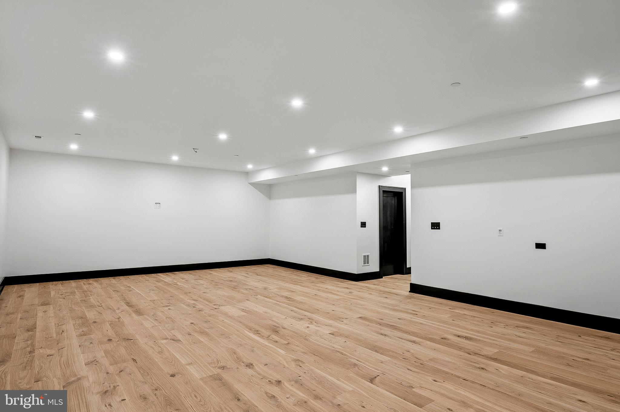 934 Chesterfield Road Annapolis, MD 21401 - Photo 57 of 73 Rec Room (alt view)