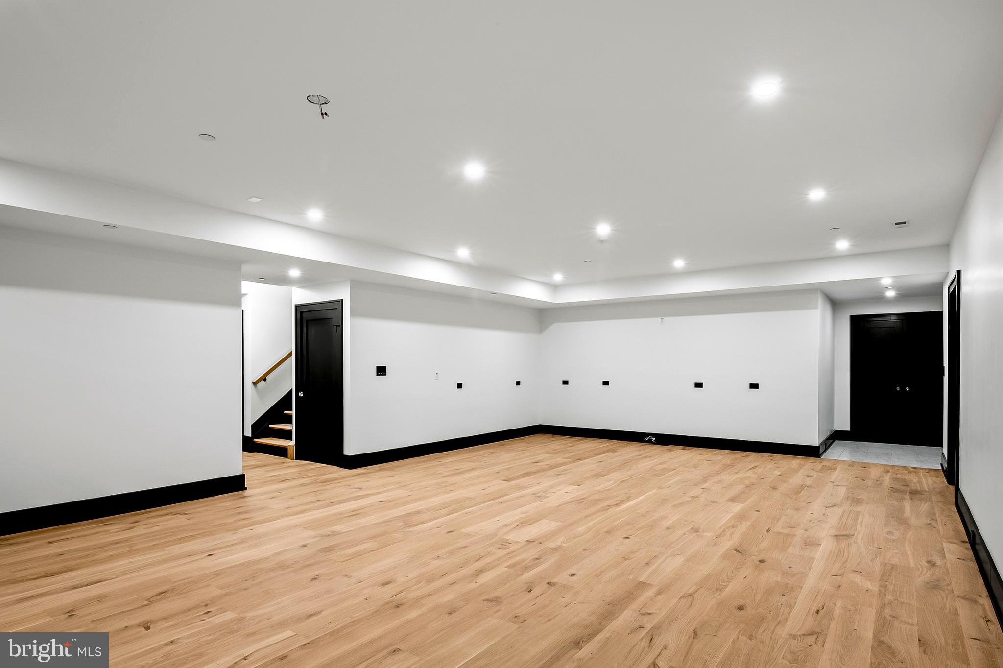 934 Chesterfield Road Annapolis, MD 21401 - Photo 58 of 73 Rec Room (alt view)