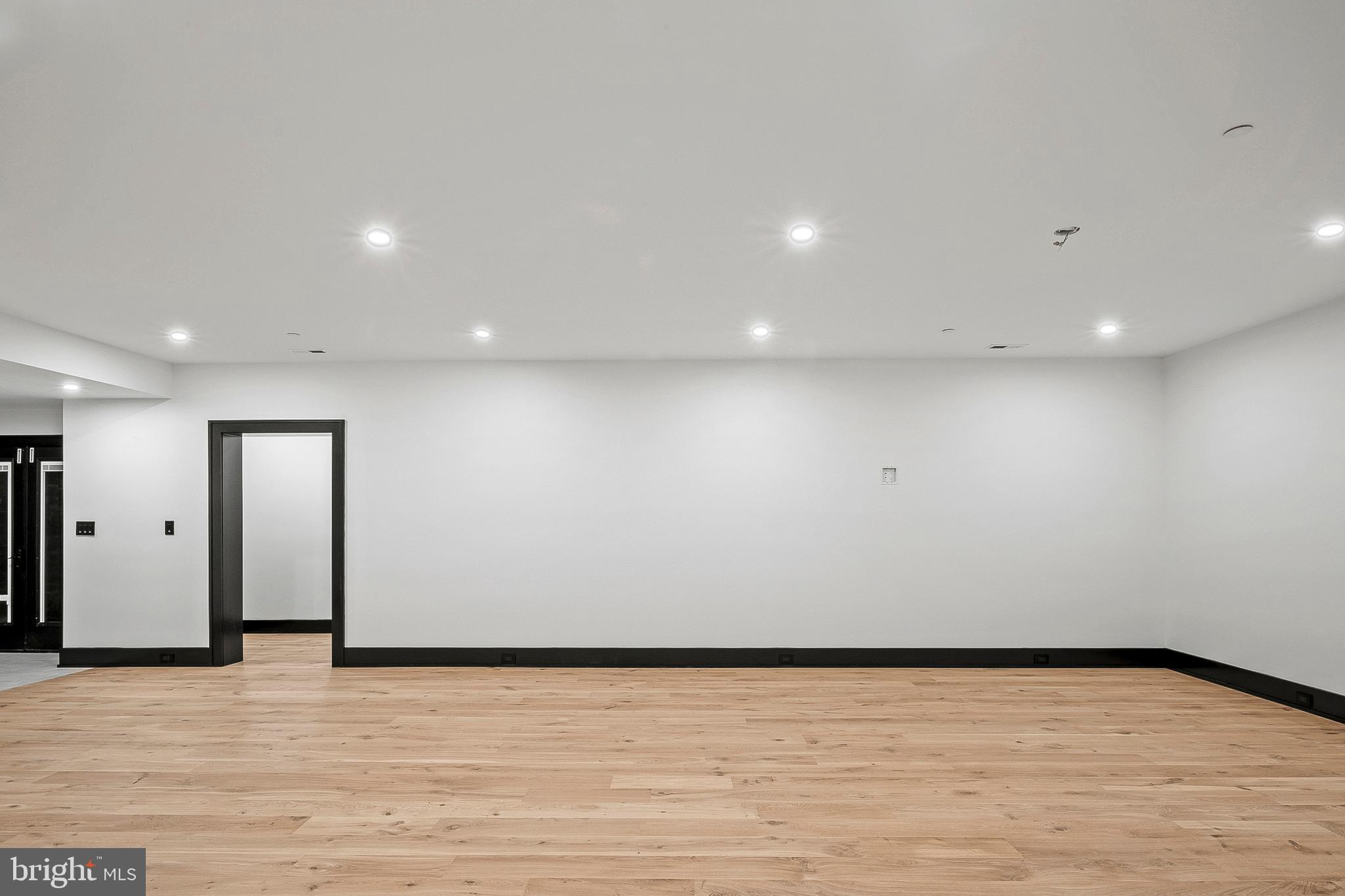 934 Chesterfield Road Annapolis, MD 21401 - Photo 59 of 73 Rec Room (alt view)