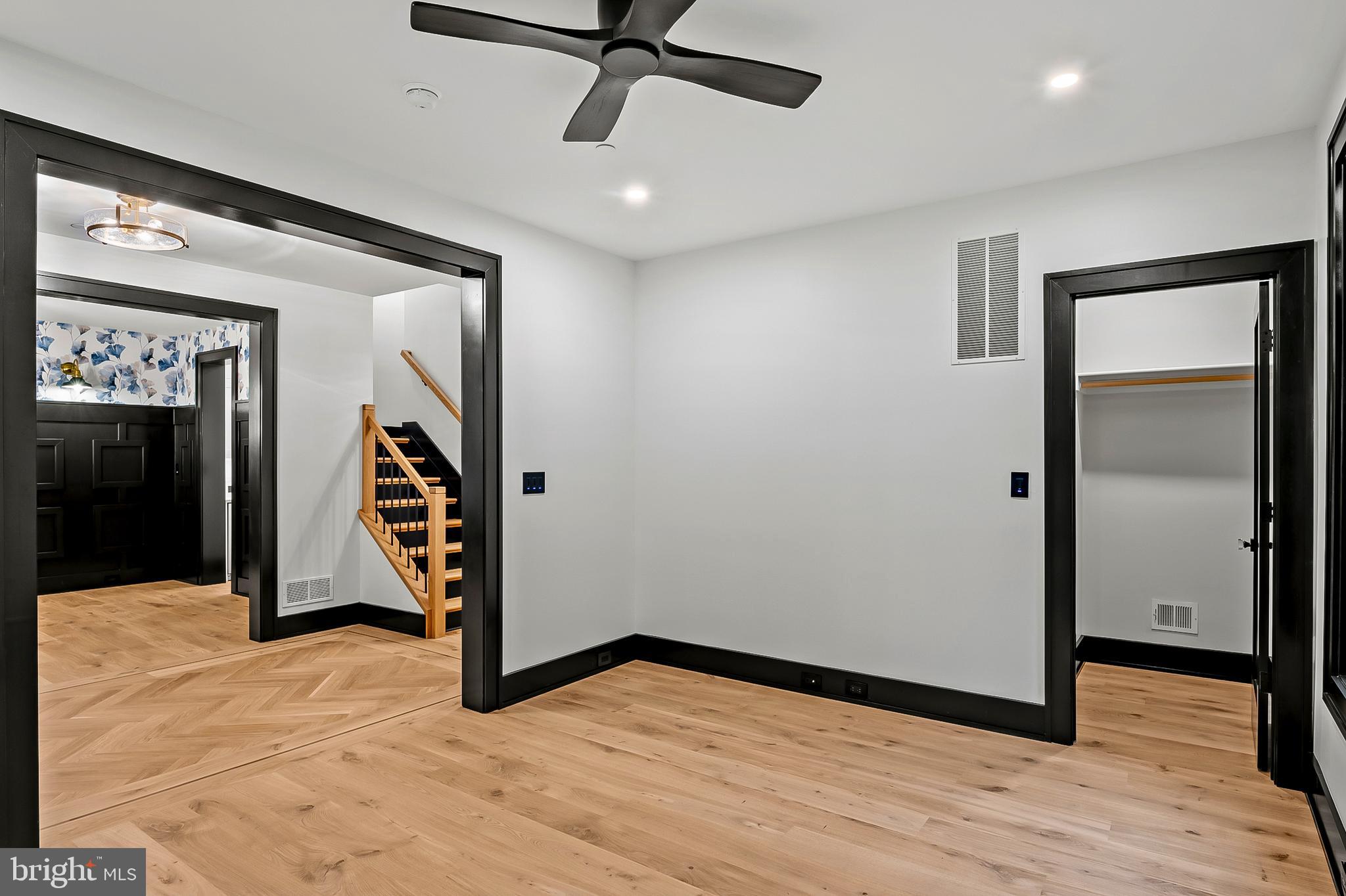 934 Chesterfield Road Annapolis, MD 21401 - Photo 7 of 73 Office (alt view)
