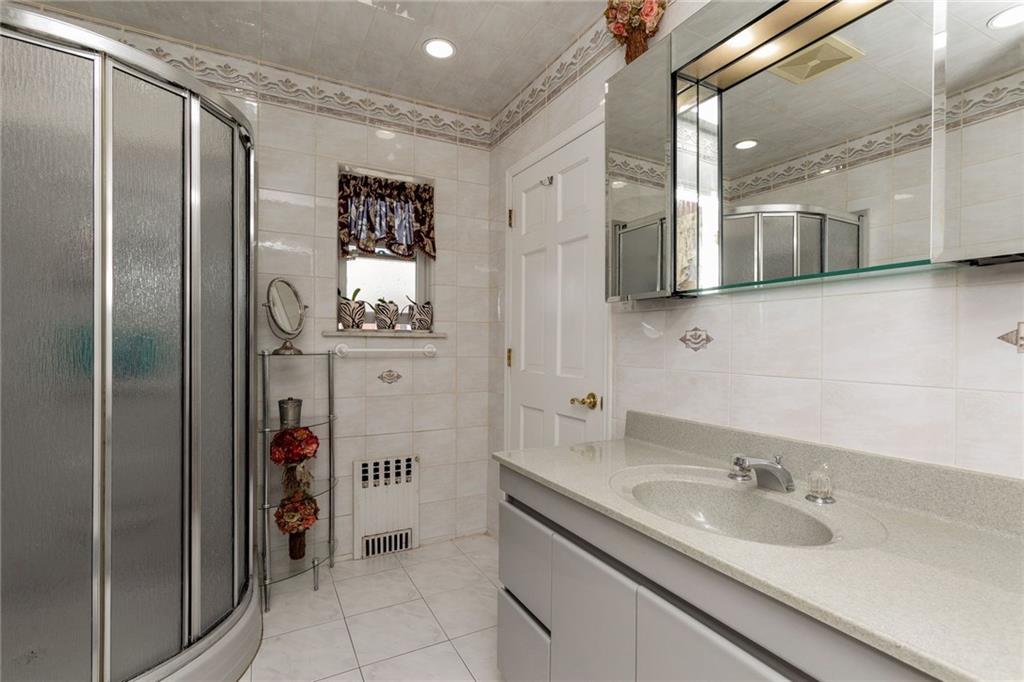 1439 Bay Ridge Parkway Brooklyn, NY 11228 - Photo 15 of 22