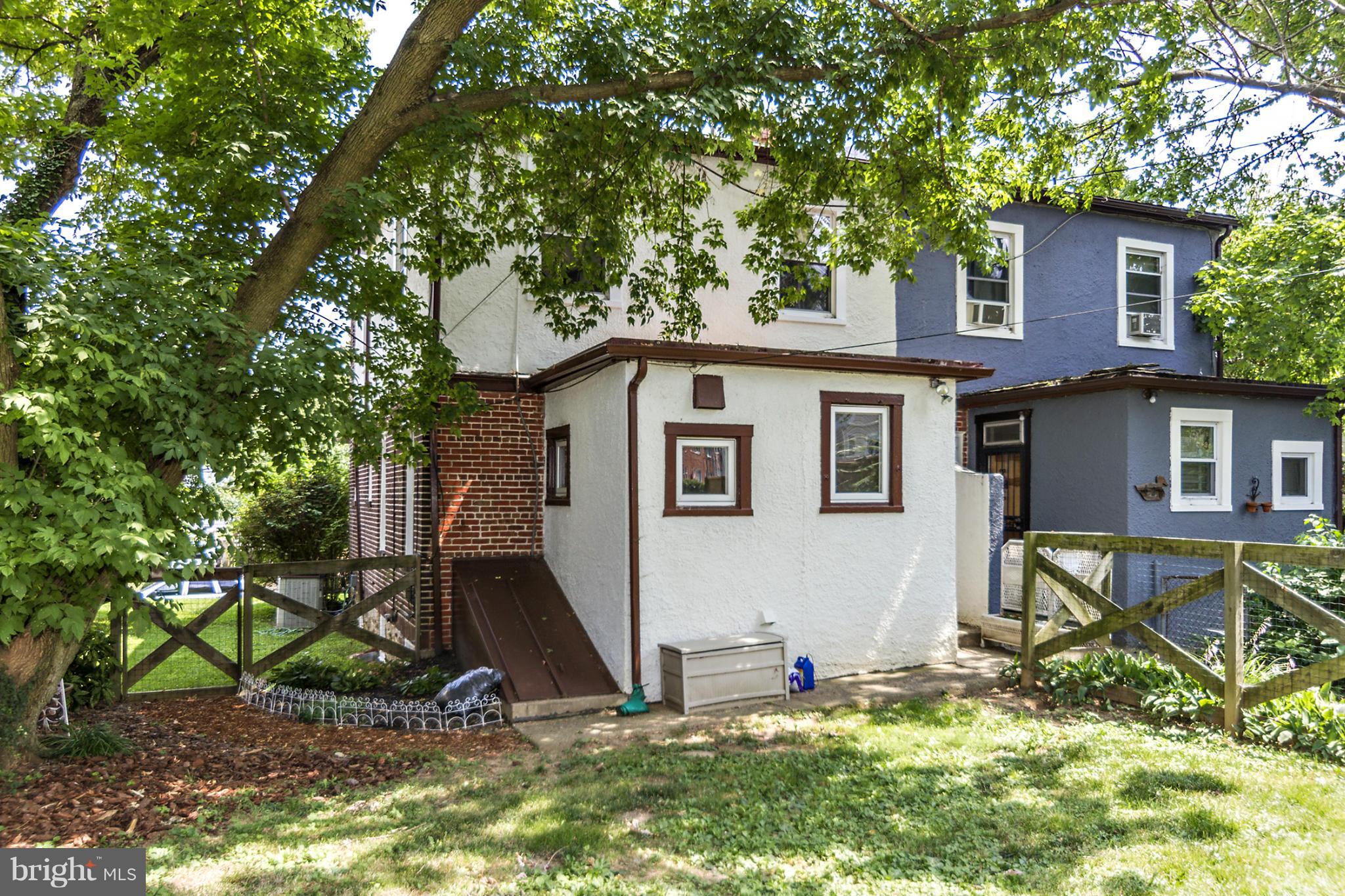 622 Stamford Road Baltimore, MD 21229 - Photo 22 of 22 Back Exterior