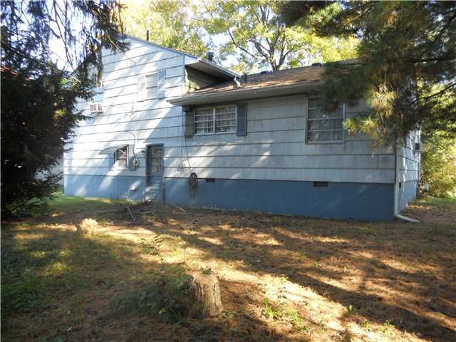 1469 Country Club Road Columbus, OH 43227 - Photo 2 of 3 Gallery Image 2