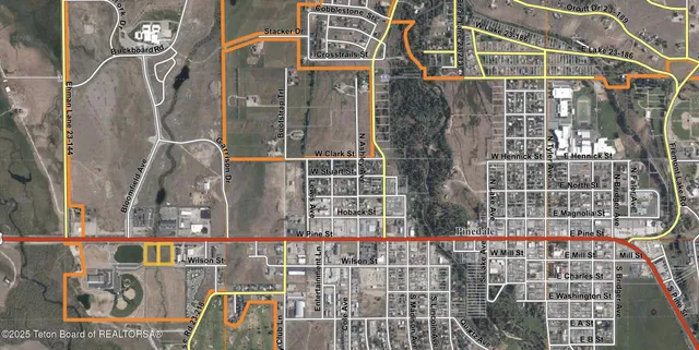$900,000 | Tbd Wilson Street, Pinedale, WY 82941
