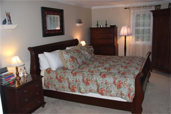 2 B Catherine Road Framingham, MA 01701 - Photo 11 of 30