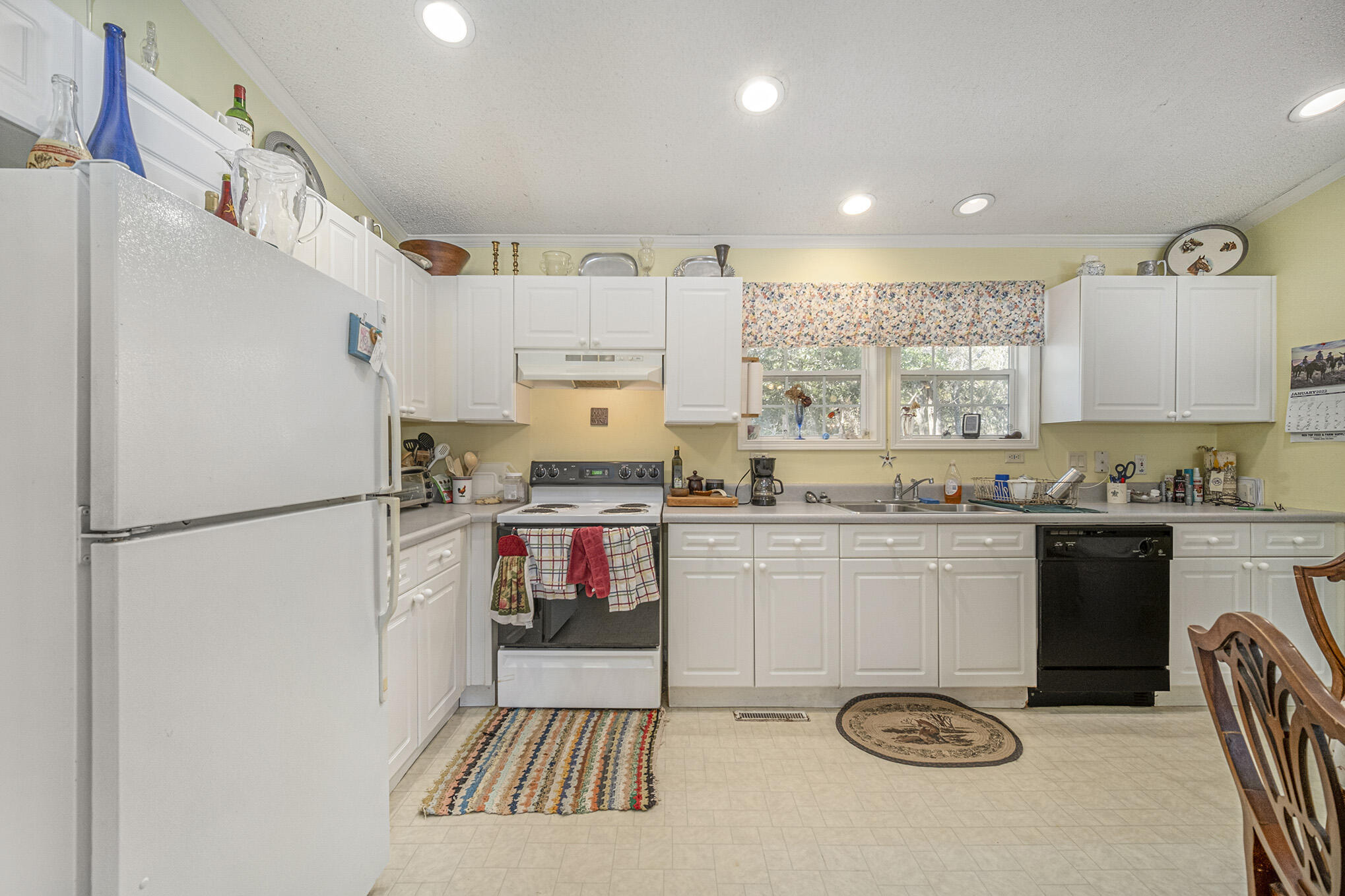 4267 Quigley Road Meggett, SC 29449 - Photo 12 of 37 Kitchen 2