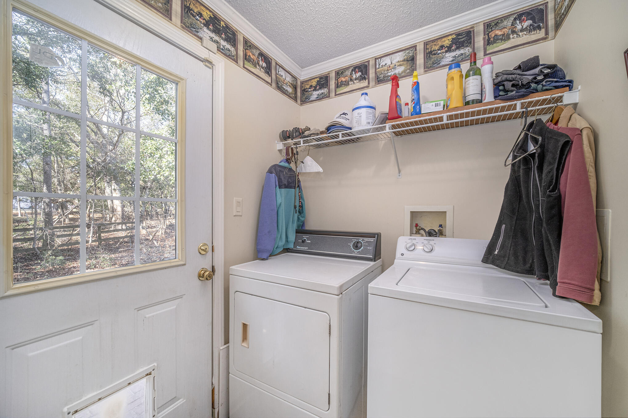 4267 Quigley Road Meggett, SC 29449 - Photo 21 of 37 Laundry Mud Room