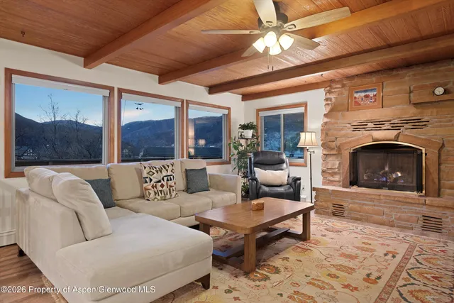 $1,200,000 | 2018 Palmer Avenue, Glenwood Springs, CO 81601