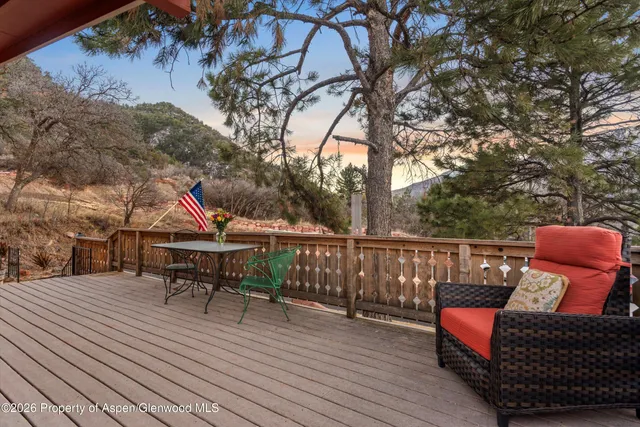 $1,200,000 | 2018 Palmer Avenue, Glenwood Springs, CO 81601