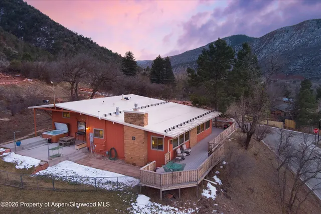 $1,200,000 | 2018 Palmer Avenue, Glenwood Springs, CO 81601
