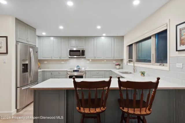 $1,200,000 | 2018 Palmer Avenue, Glenwood Springs, CO 81601