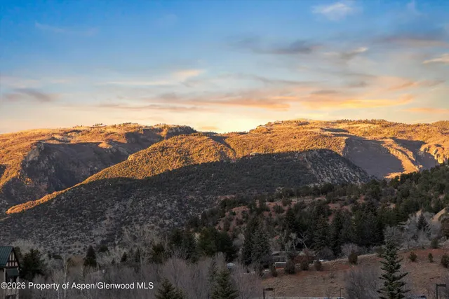 $1,200,000 | 2018 Palmer Avenue, Glenwood Springs, CO 81601