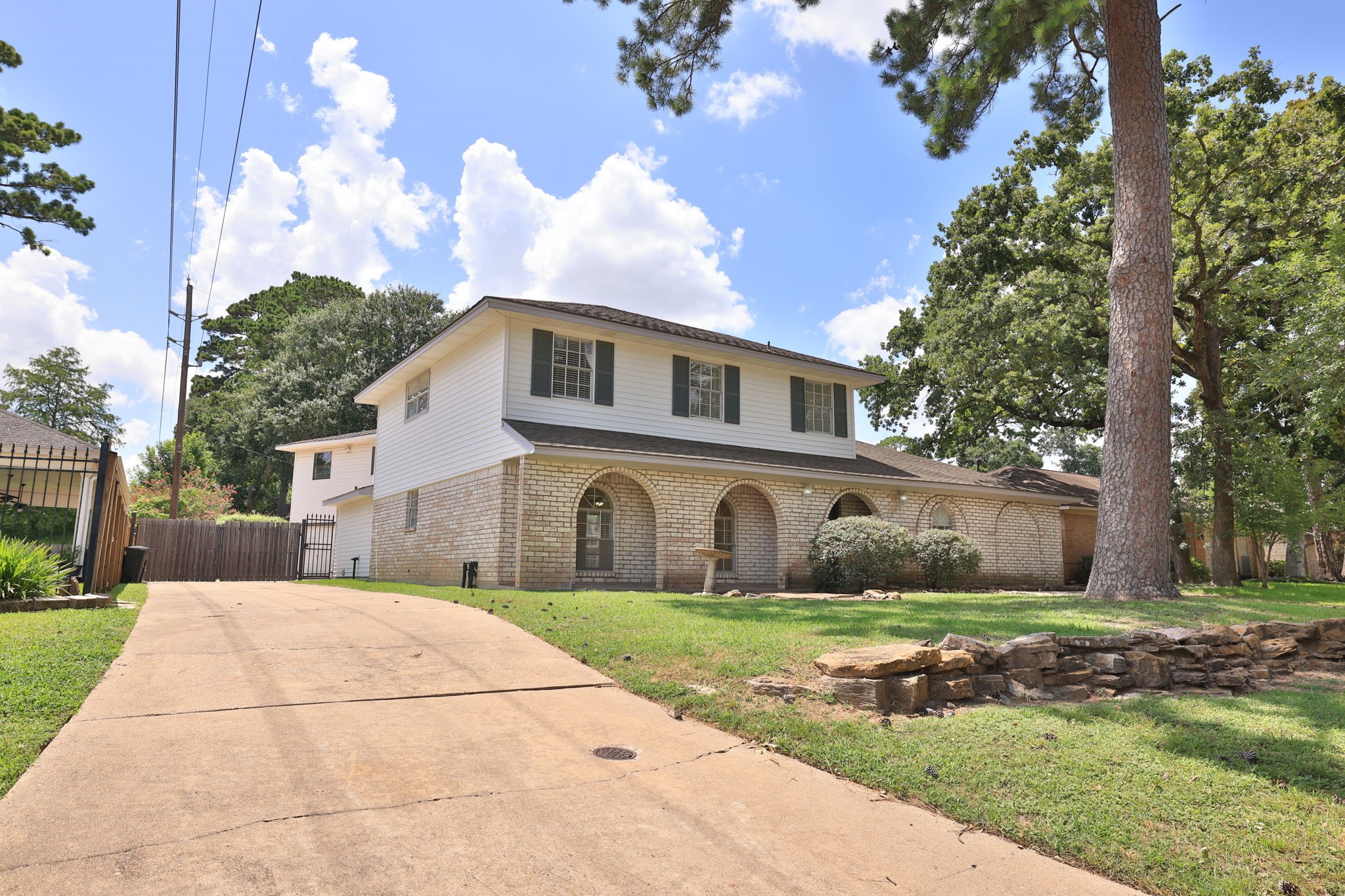12607 Pleasant Grove Road Cypress, TX 77429 - Photo 2 of 43 Gallery Image 2