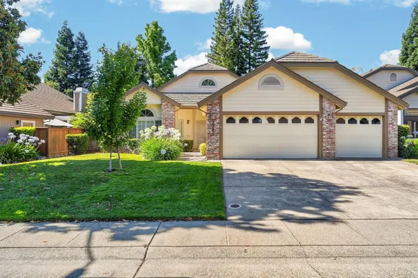 $699,000 | 2721 Courtside Drive, Roseville, CA 95661