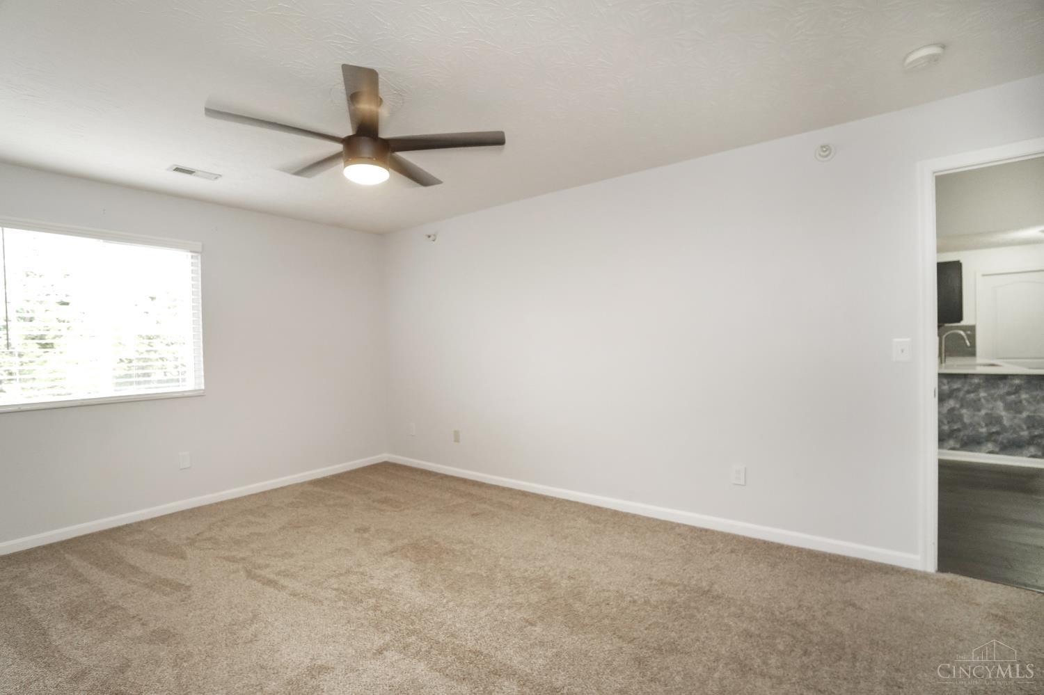 3408 North Bend Road, Unit 11 Cincinnati, OH 45247 - Photo 27 of 38 Gallery Image 27