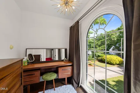 $899,900 | 102 Ormsby Court, Cary, NC 27519