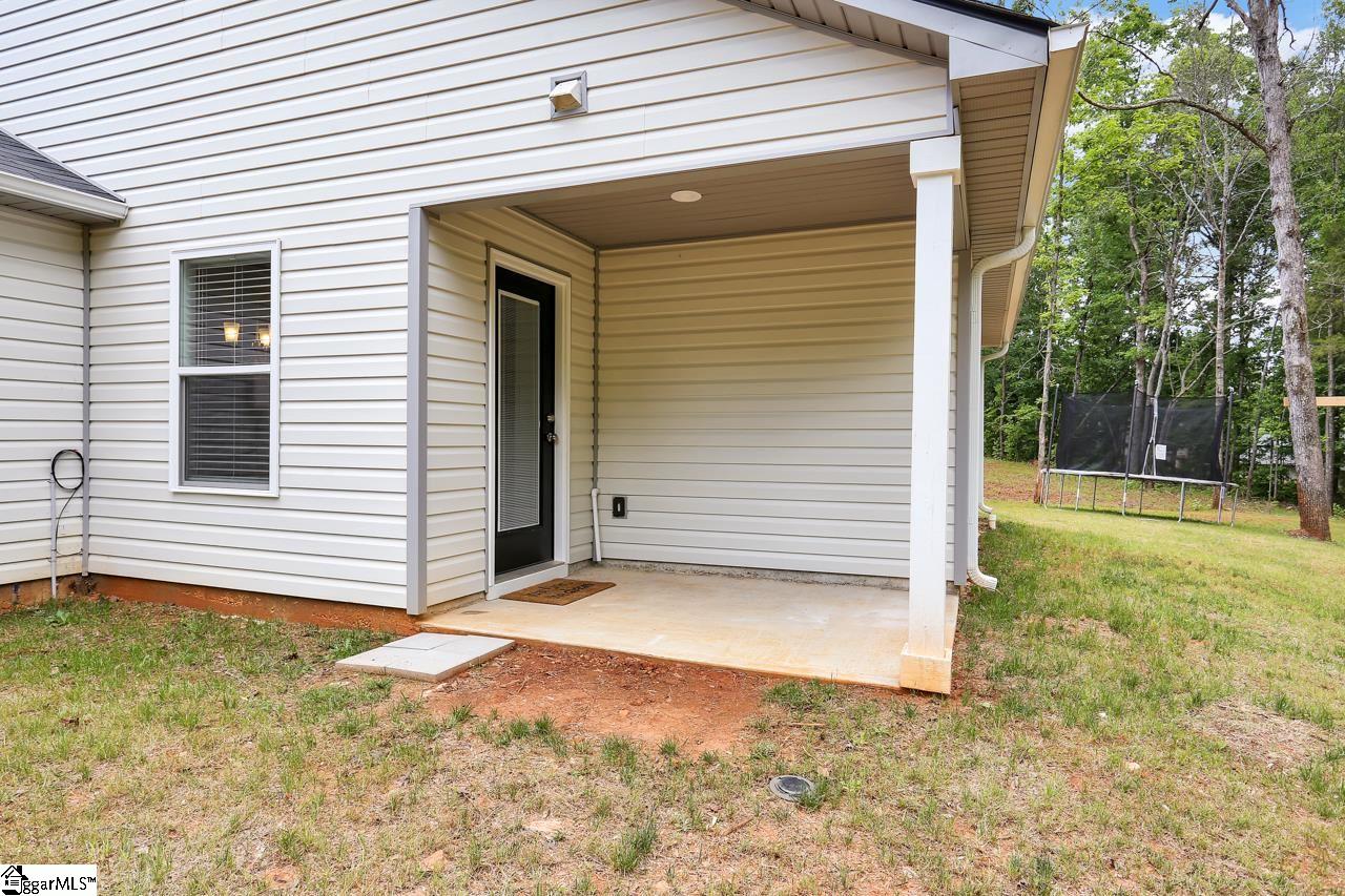 435 Foliage Court Inman, SC 29349 - Photo 32 of 36